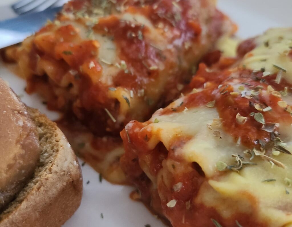 lasagna rolls cropped